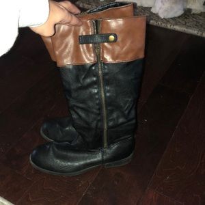 Black/brown boots